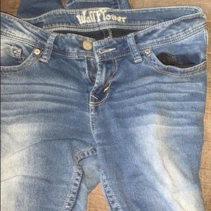 Wallflower jeans